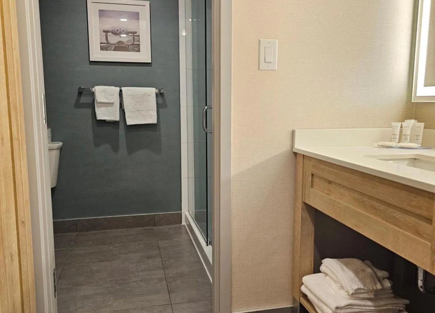 ****  Vittoria Hotel & Suites Niagara Falls Kanada