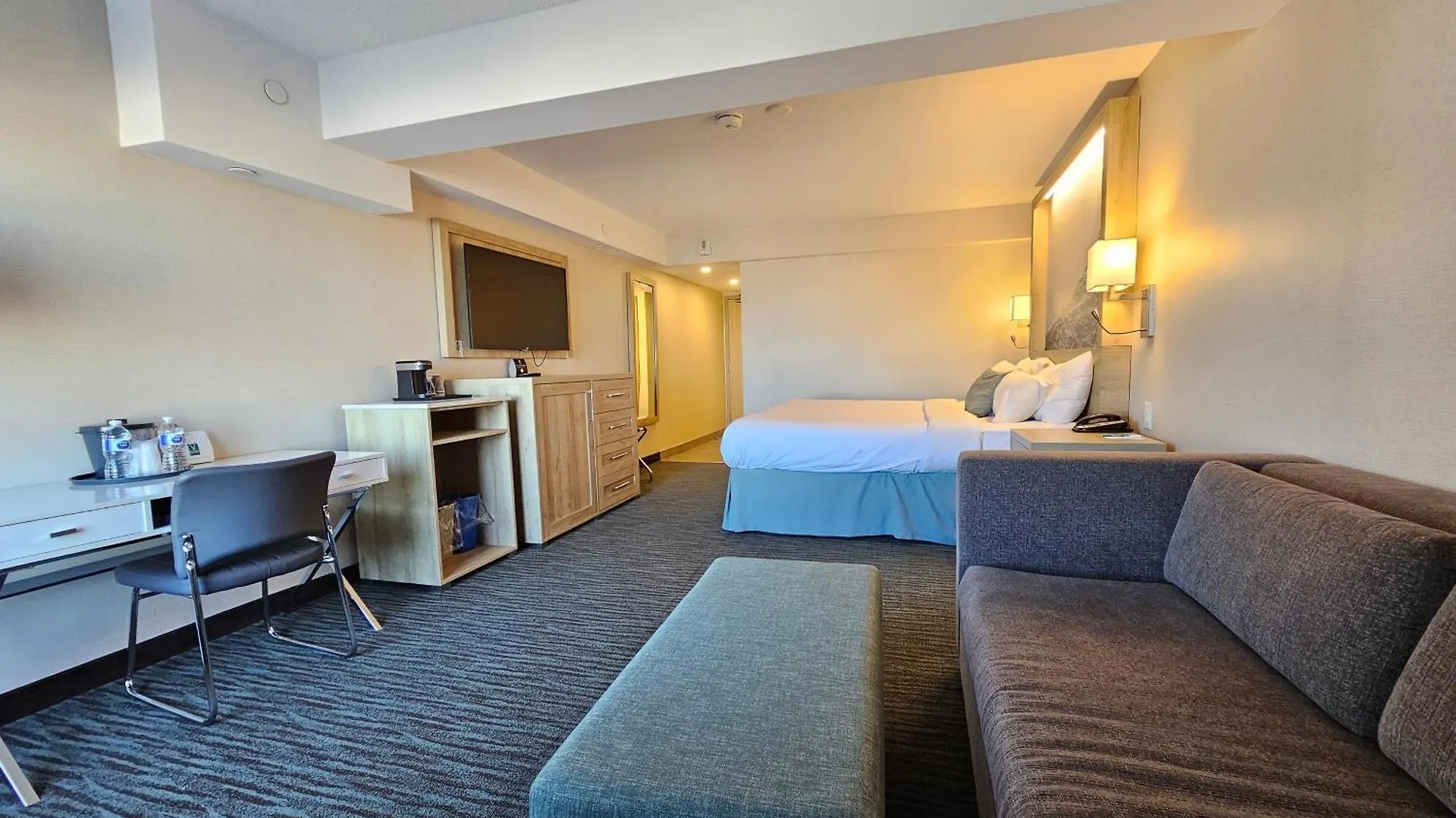 Vittoria Hotel & Suites Niagara Falls