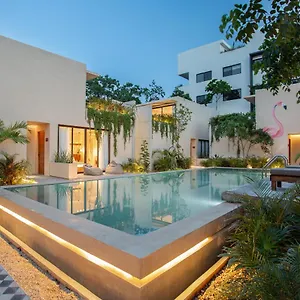 faisano-nomadas.tulum-hotels.net/