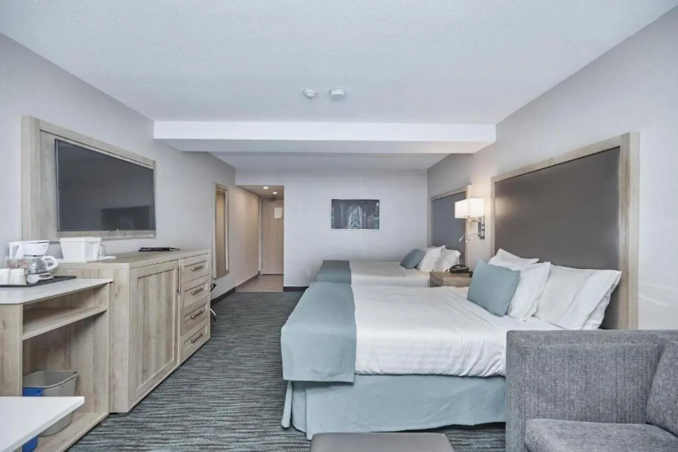 Vittoria Hotel & Suites Niagara Falls 4*,  Canada