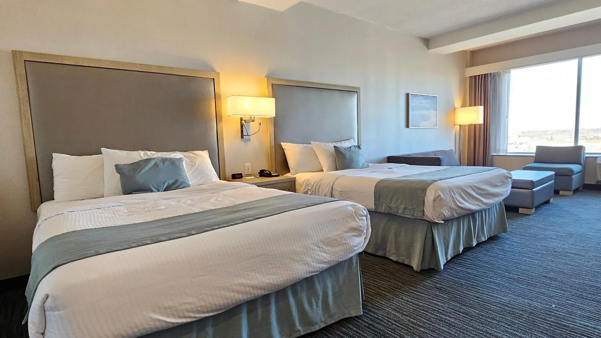 Vittoria Hotel & Suites Niagara Falls